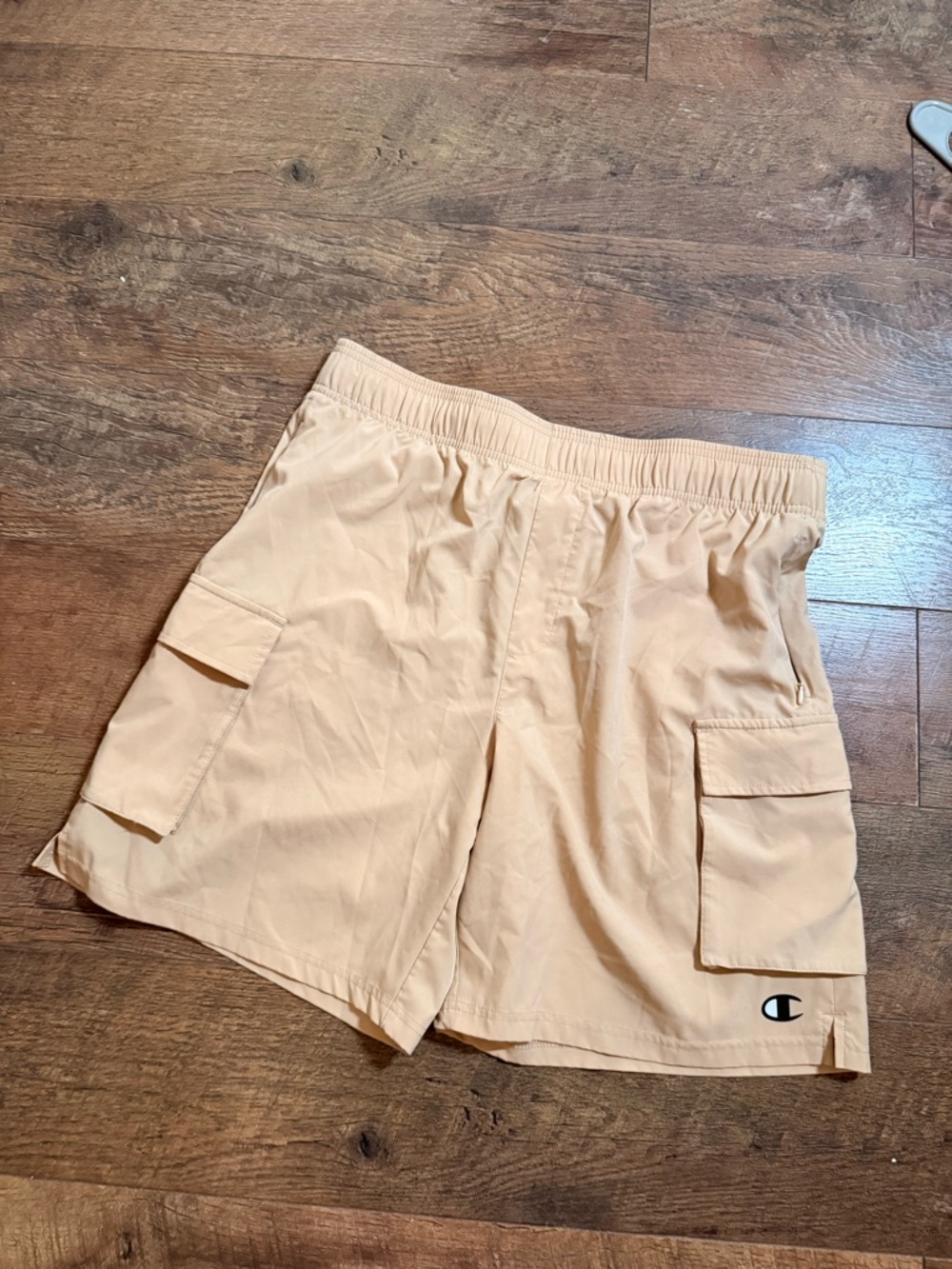 Champion Swim Trunks for Men L Beige Mid Thigh Length with cargo pockets‎